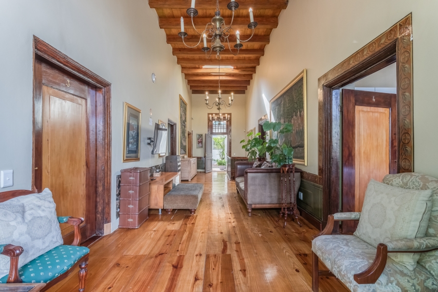 7 Bedroom Property for Sale in Cape Town City Centre Western Cape